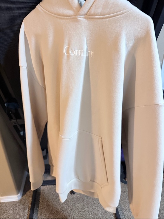 Comfrt Other - Comfrt Signature Hoodie in color Bon.e